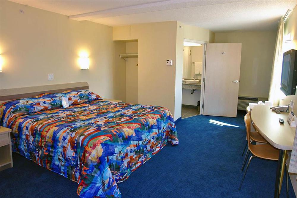 Motel 6-Estevan, SK Habitación foto